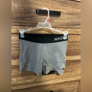 Women’s Grey Nike Pros